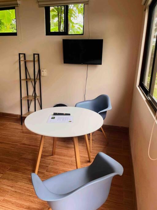 Apartament Casa Noil, Beautiful Eco House Near The Beach! Puerto Viejo de Talamanca Zewnętrze zdjęcie